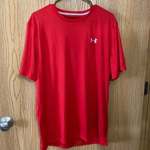 Under Armour T